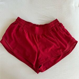 red lulu shorts